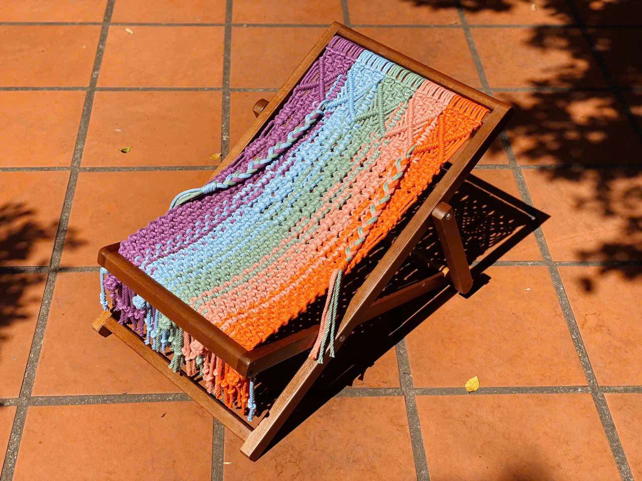 Prism Weave Foldable Lounger