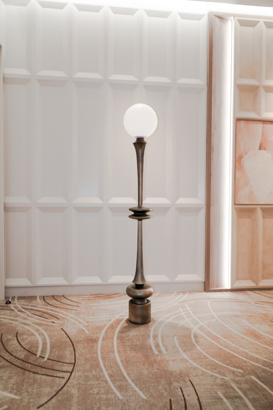 Rivius Solvara – Sculptural Floor Lamp with Opal Globe Shade