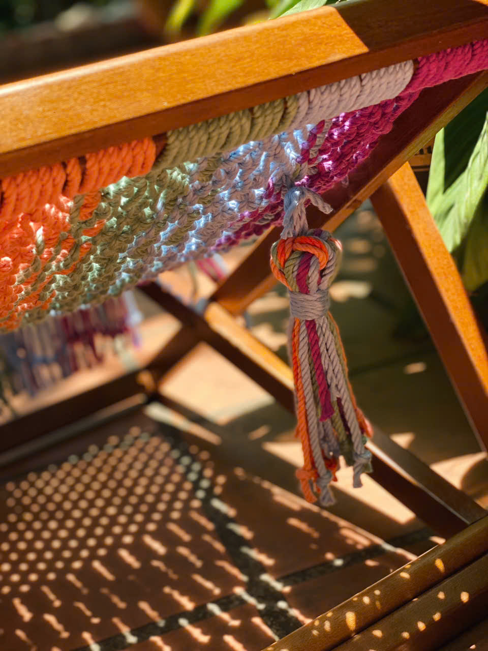 Prism Weave Foldable Lounger