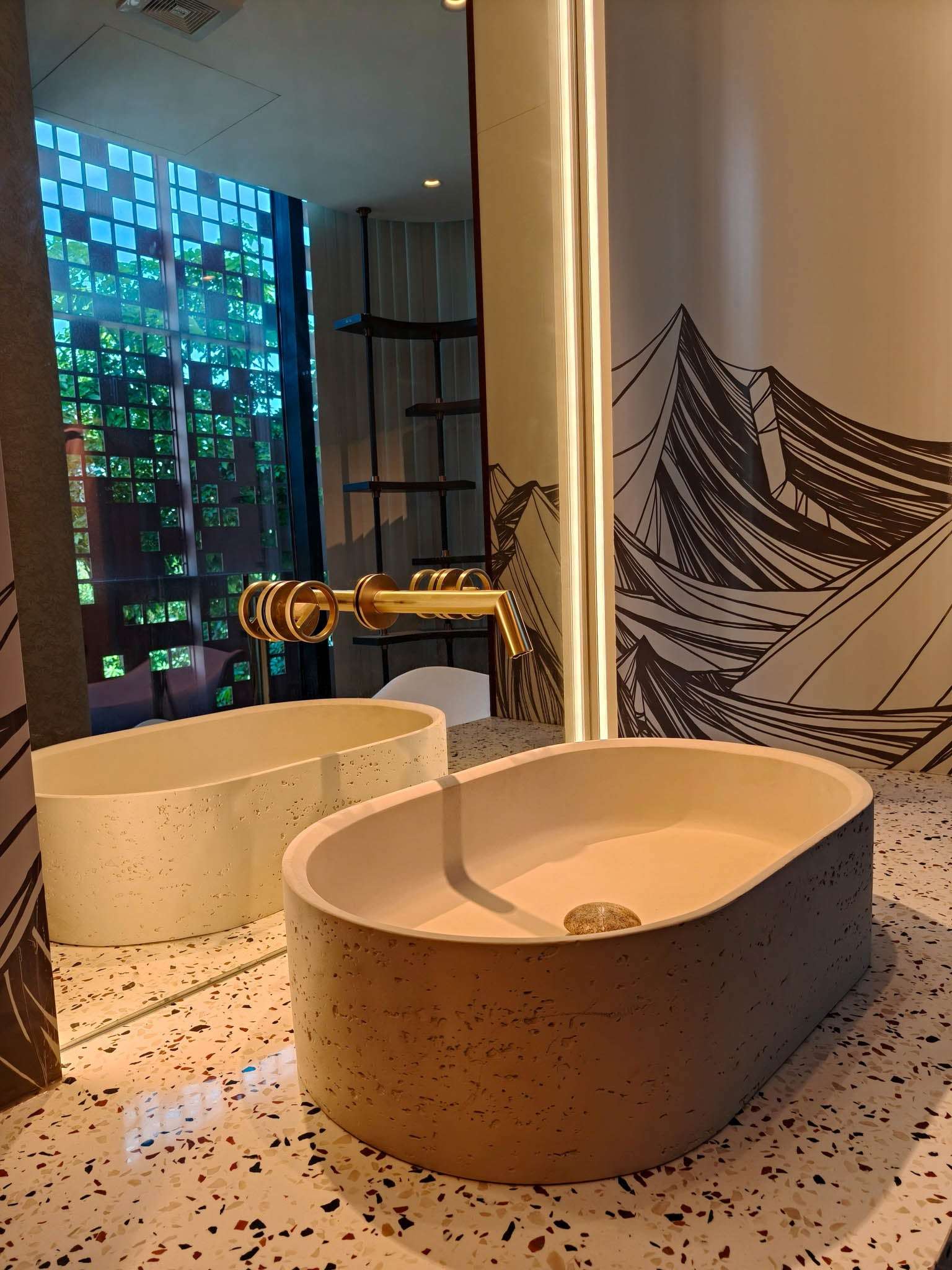 Rivius Elna – Elegant Minimalist Oval Countertop Basin