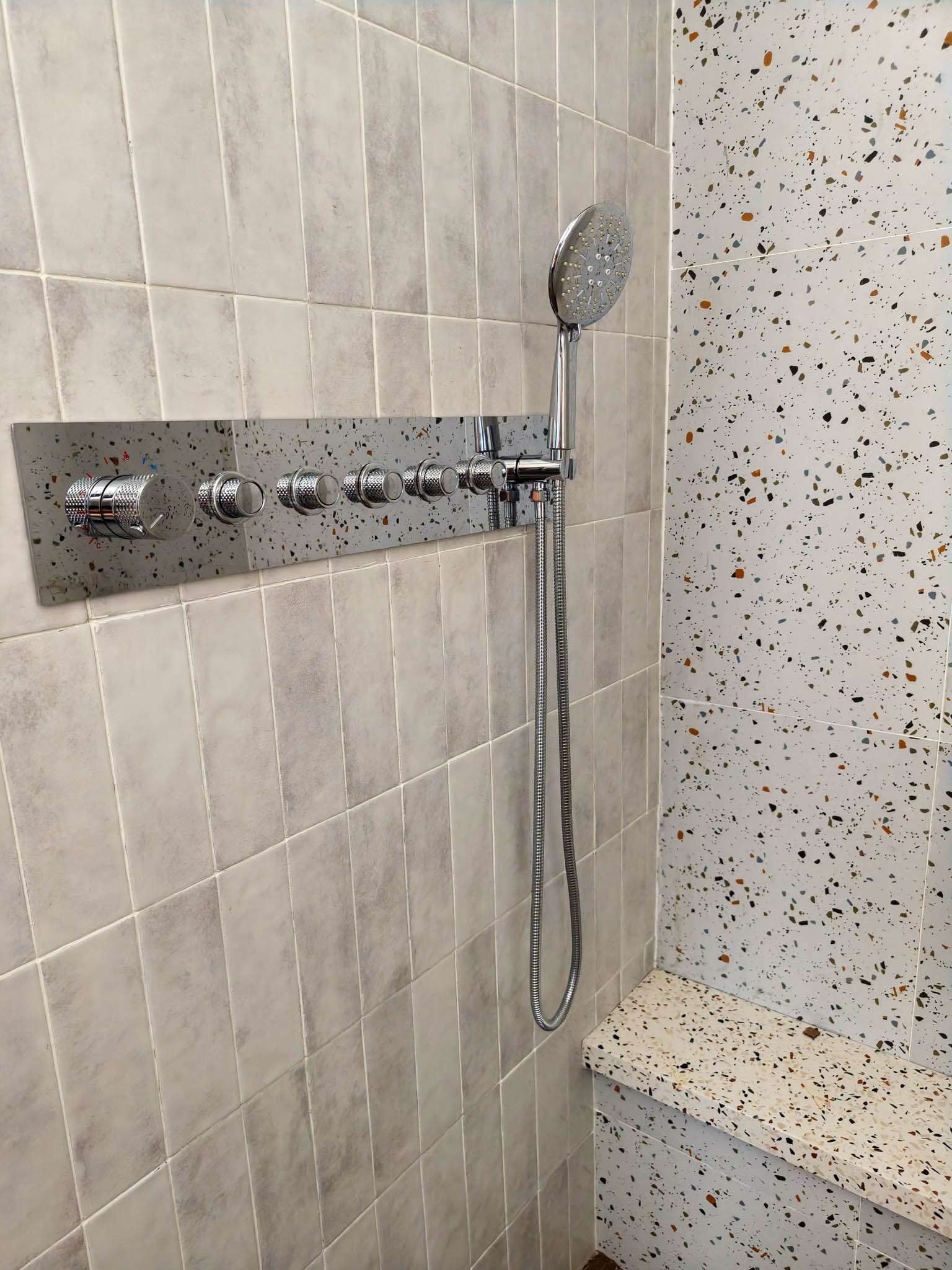 Rivius Aquanova – 5-Function Chrome Shower Panel Set