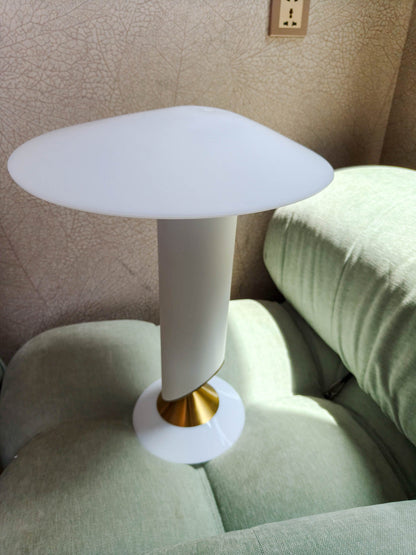 Rivius Solin – Scandinavian-Style Table Lamp
