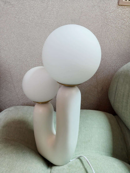 Rivius Cactus – Minimalist Abstract Dual-Globe Table Lamp