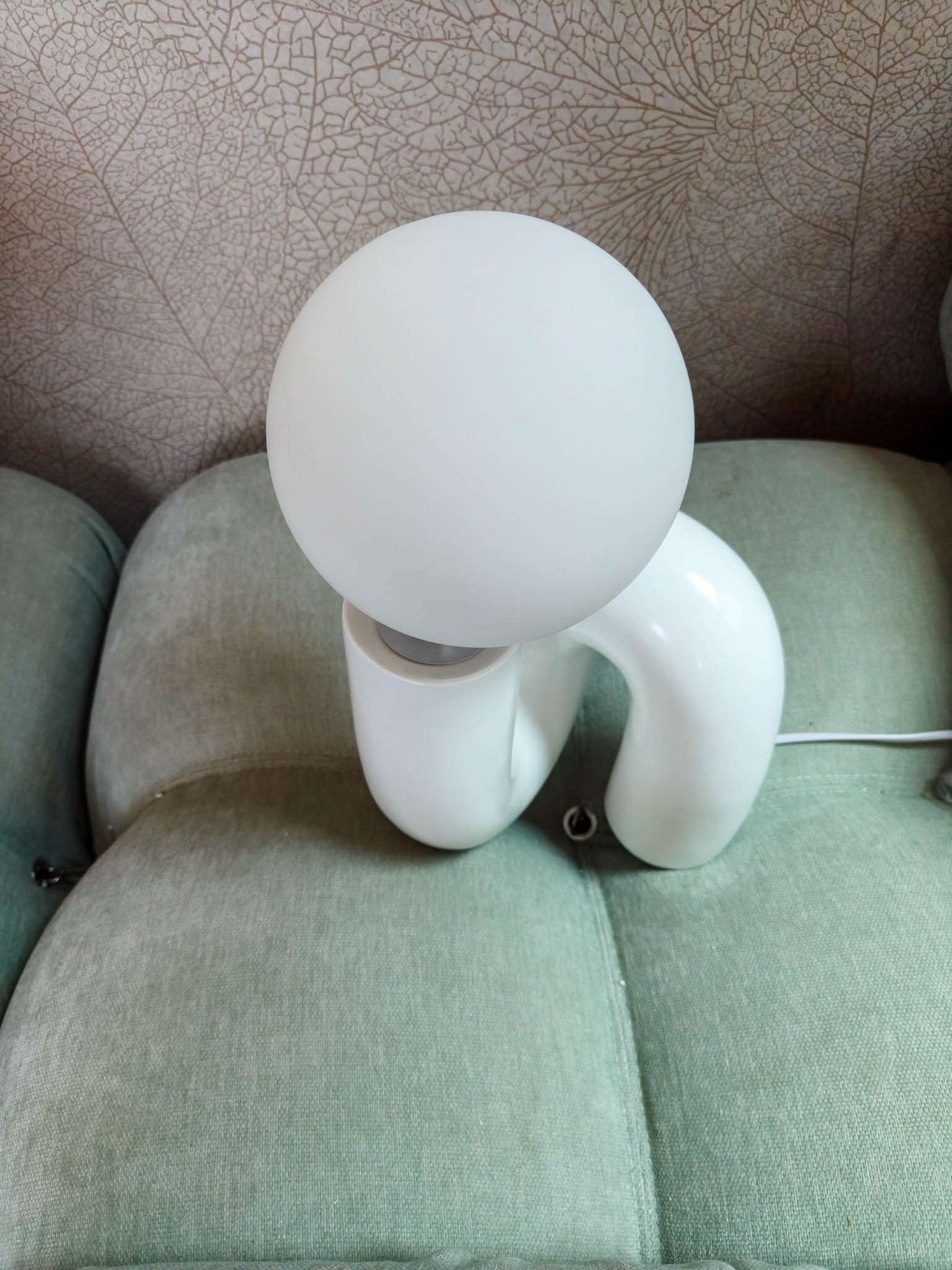 Rivius Lune – Modern Artistic Table Lamp