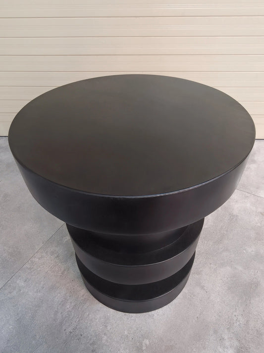 Rivius Cirnoir – Modern Tiered Black Wood Round Table