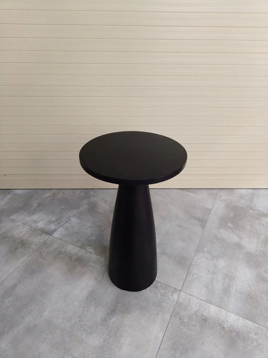 Rivius Conoir – Minimalist Cone-Shaped Black Wood Table