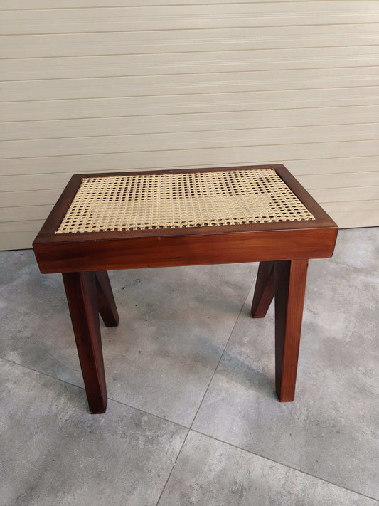 Rivius Chestcane – Classic Brown Wood & Woven Cane Stool