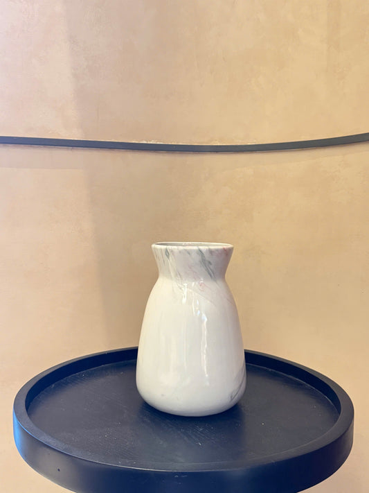 Rivius Marvene – Slender Ceramic Vase In Soft Marble Glaze